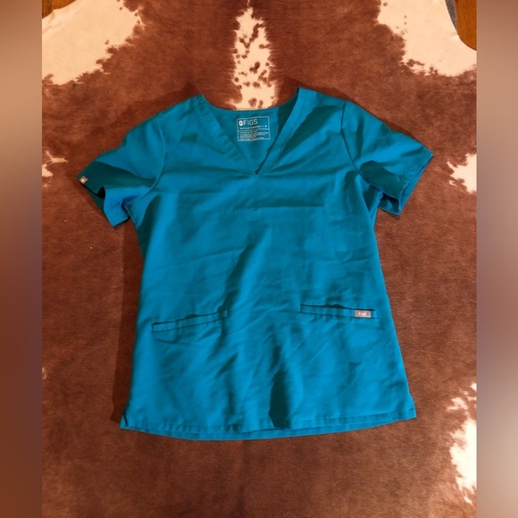 Figs Technical Collection scrub top 
size medium - Picture 1 of 4